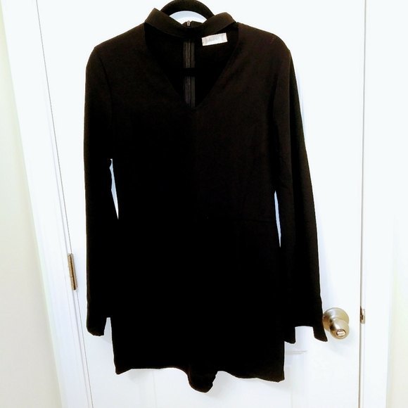 Altar'd State Pistoia Romper size L - Picture 2 of 2